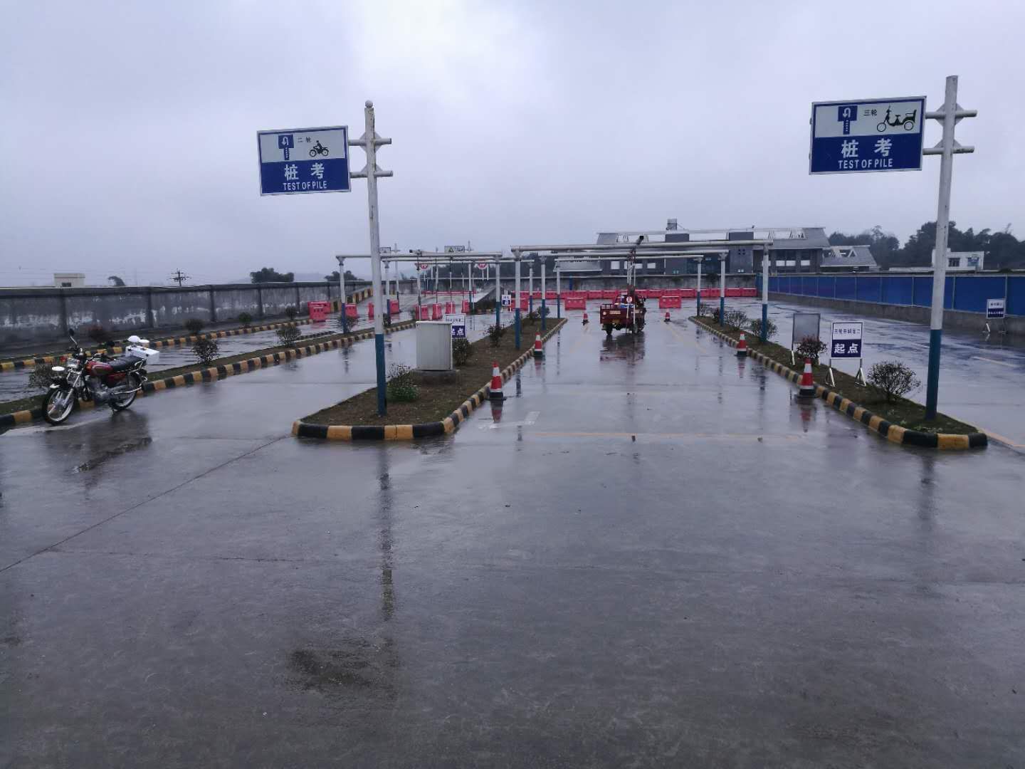 拿到C1駕照怎樣才能駕駛摩托車(chē)？